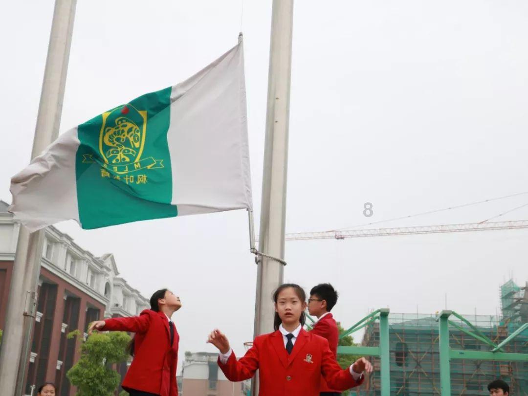 右边的房子比我家的高怎么化解，不用被人看出以免发生矛盾体游戏画面
