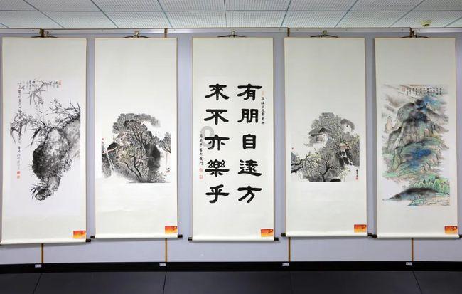 古广场逃生